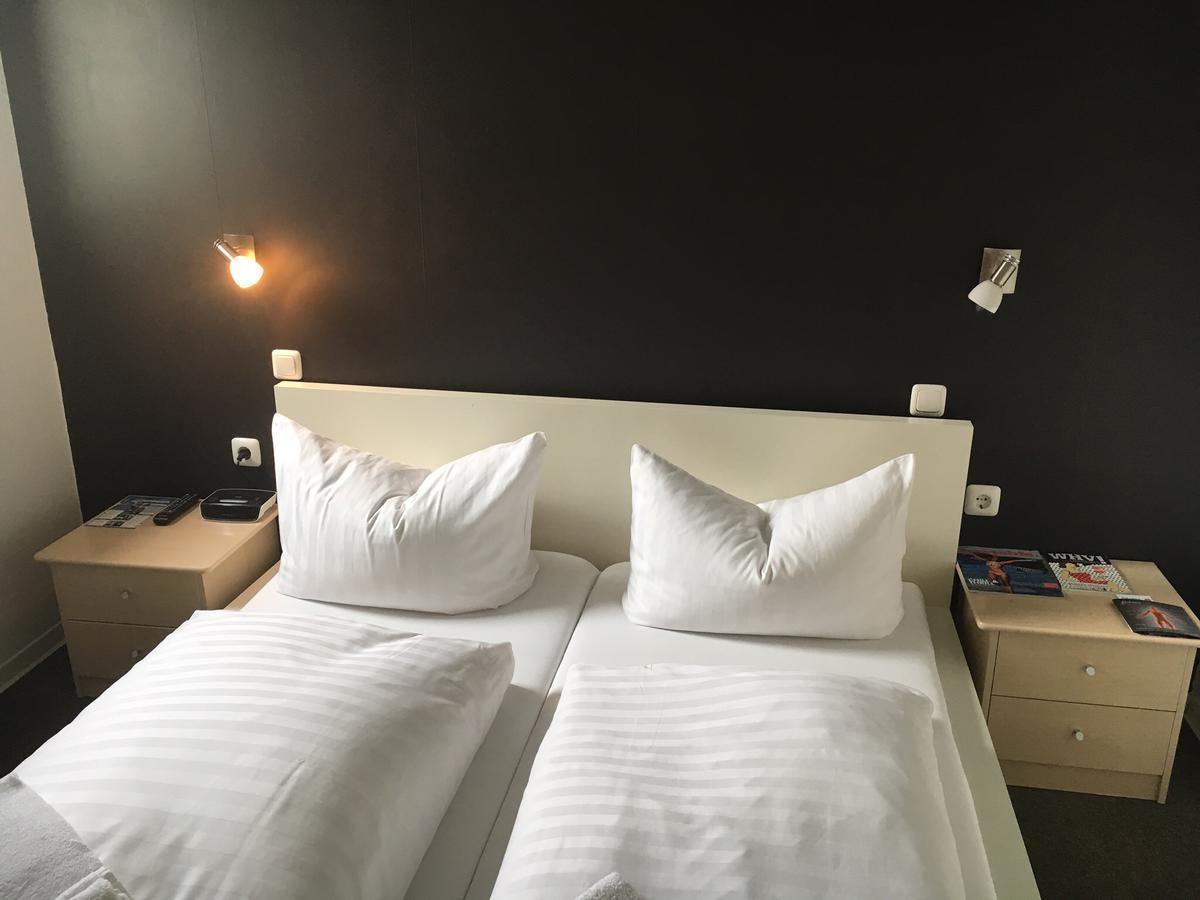 City Hostel By Beans Parc Вилхелмсхафен Екстериор снимка